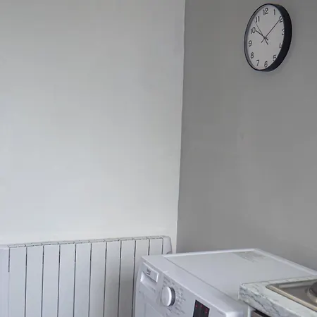 Comfy 2-bed Centre - 4 Apartamento