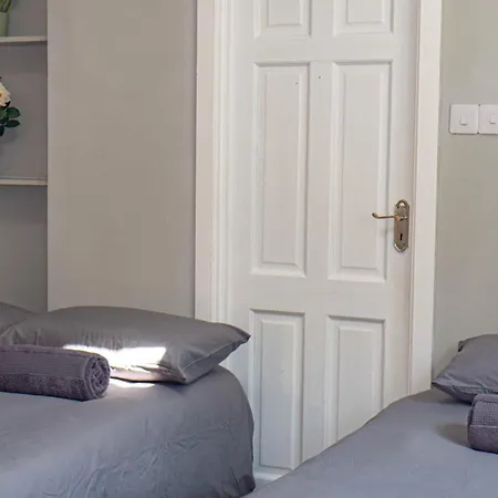Comfy 2-bed Centre - 4 Appartement