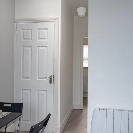 Apartamento Comfy 2-bed Centre - 4